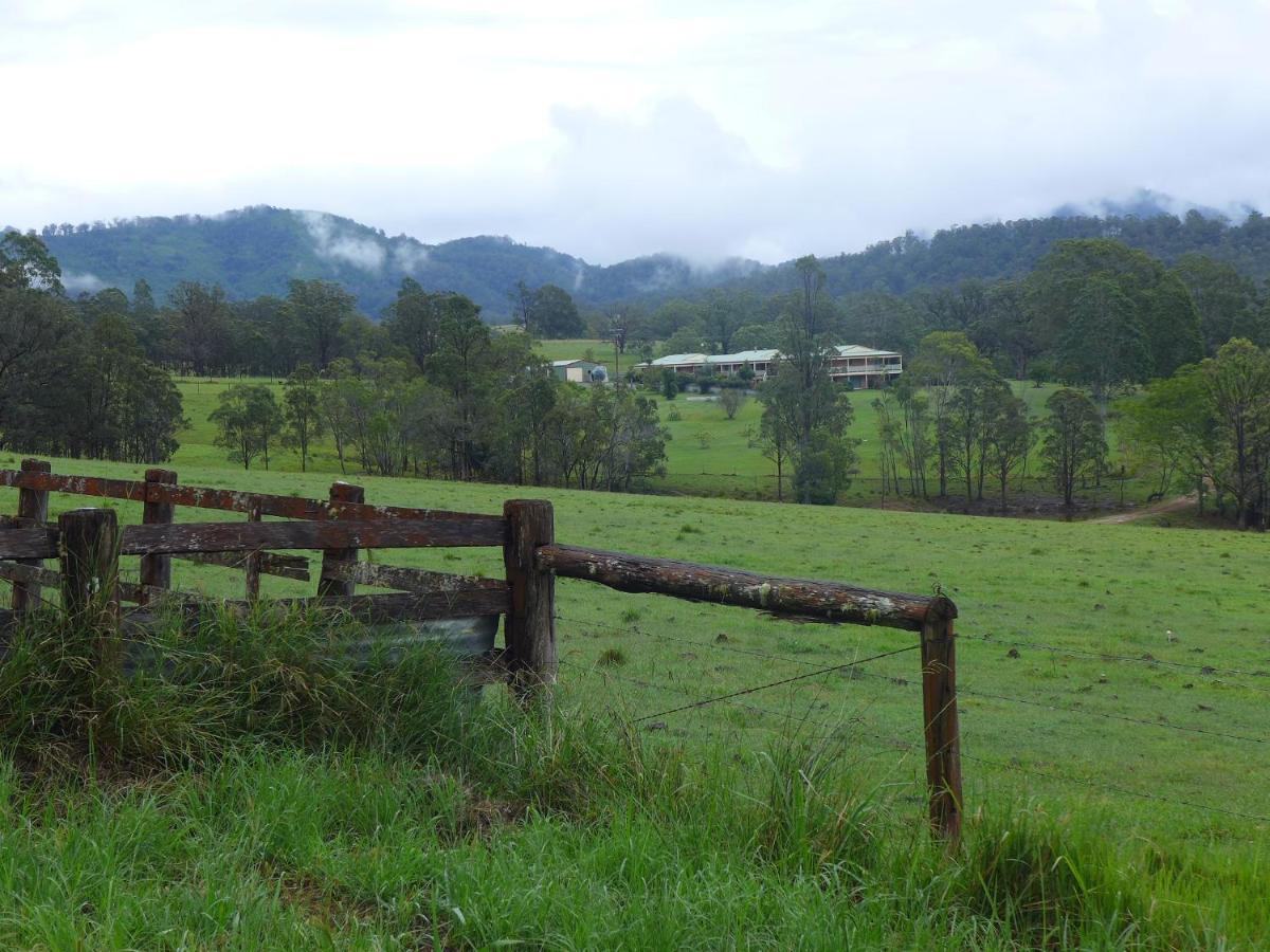 Rural Ambience With Netflix Apartment Mount George Exterior photo